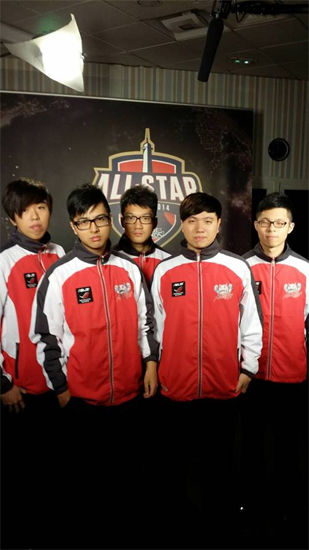 Peanut：最难对付的是决赛的KC；Viper：整个赛程TES最难对付