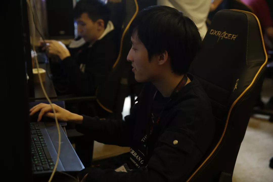 第十周最数据：JDG多项数据领跑 AL场均时长最多